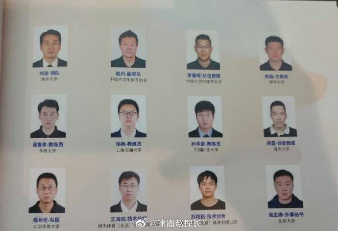 手机铃声打乱了她的思绪，她低头一看，发现是爸爸打来的，急忙拿起接通。